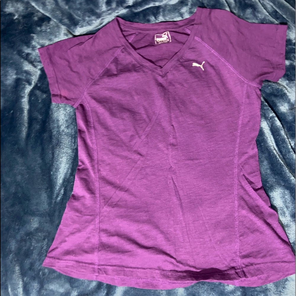 Women’s puma shirt